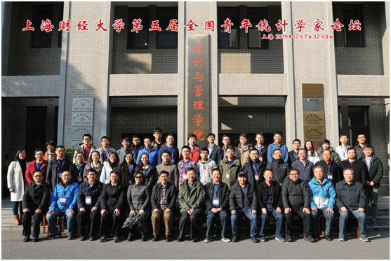 365英国上市公司