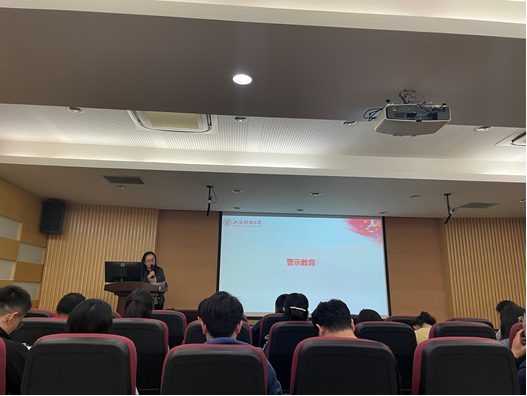 365英国上市公司